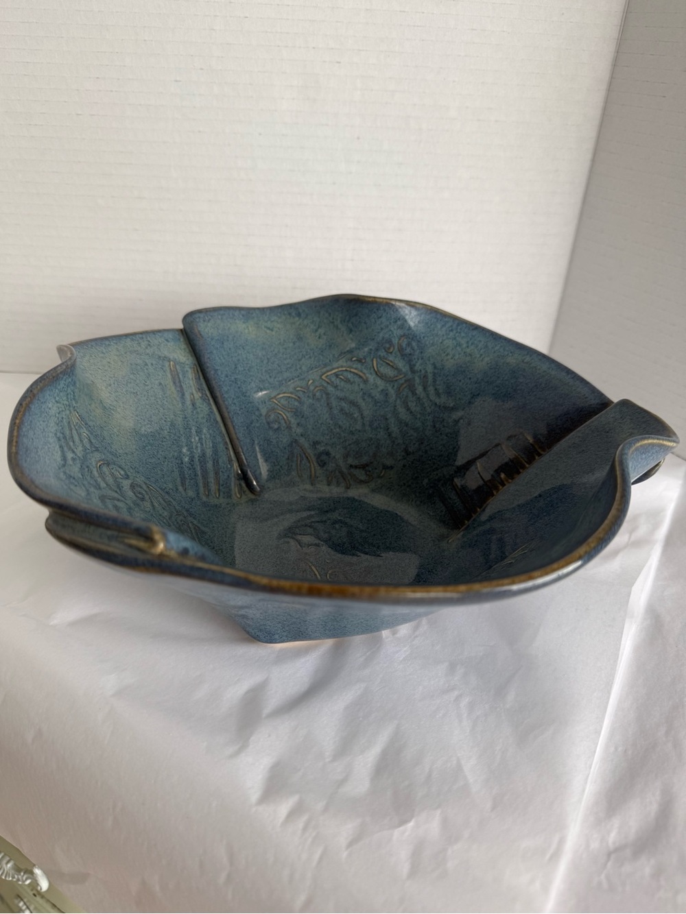 Hilborn Pottery Design Blue Textured Ceramic Folded Serving Bowl Leaf Art Funky